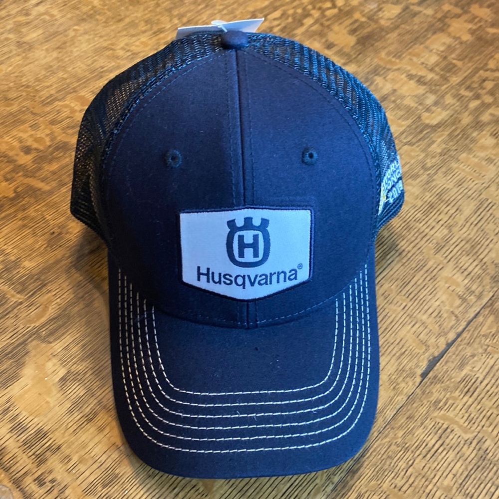 NWT Husqvarna navy hat mesh back A11